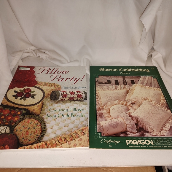 Lot of 2 Pillow quilting books: Pillow Party!, Museum Candlewicking Pillows GC S - Picture 1 of 8
